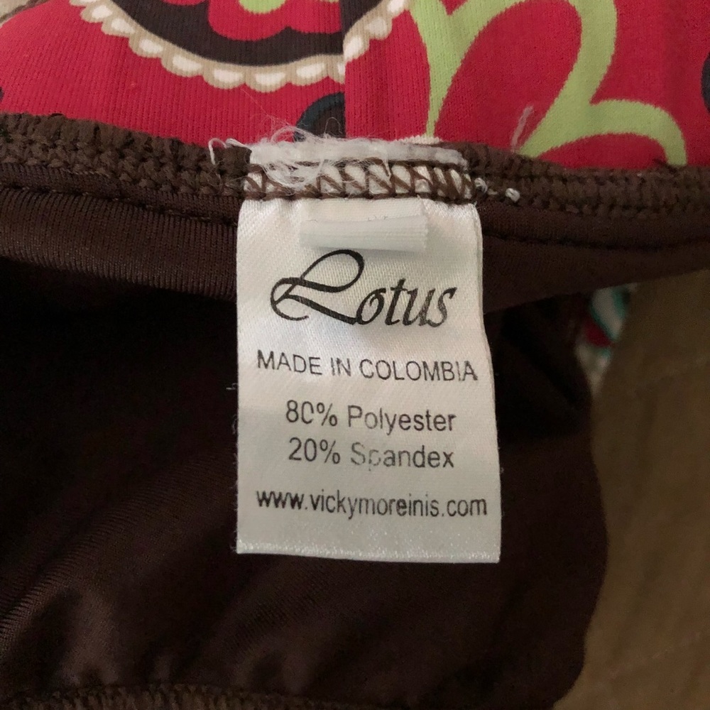 Lotus Bikini! - Picture 3 of 3